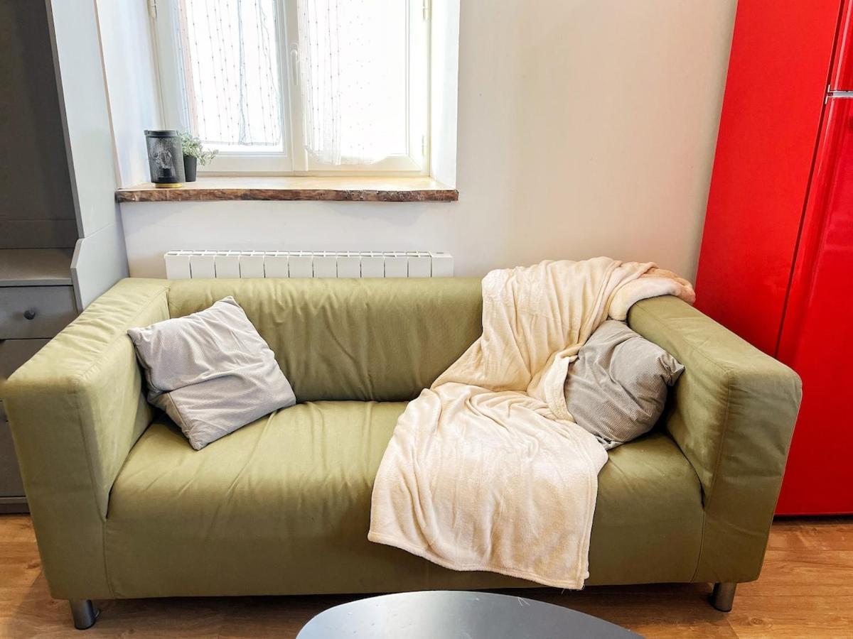 Studio Chic Au Style Retro Moderne Saint-Genix-sur-Guiers Экстерьер фото