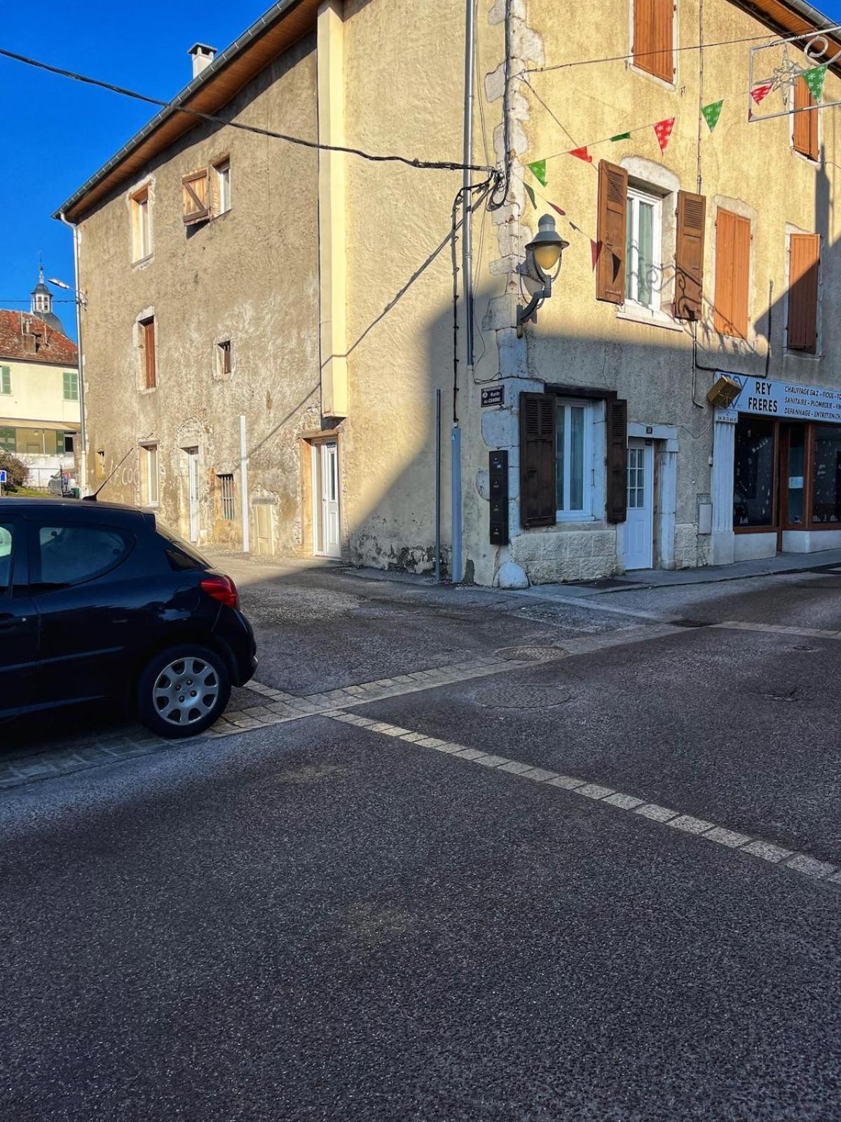 Studio Chic Au Style Retro Moderne Saint-Genix-sur-Guiers Экстерьер фото